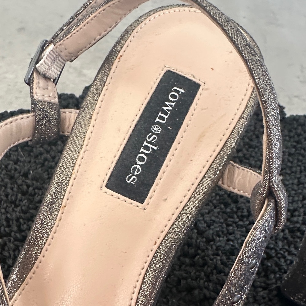 Town Shoes Leather | Metallic Strappy Heels | Size 8 - Picture 7 of 11